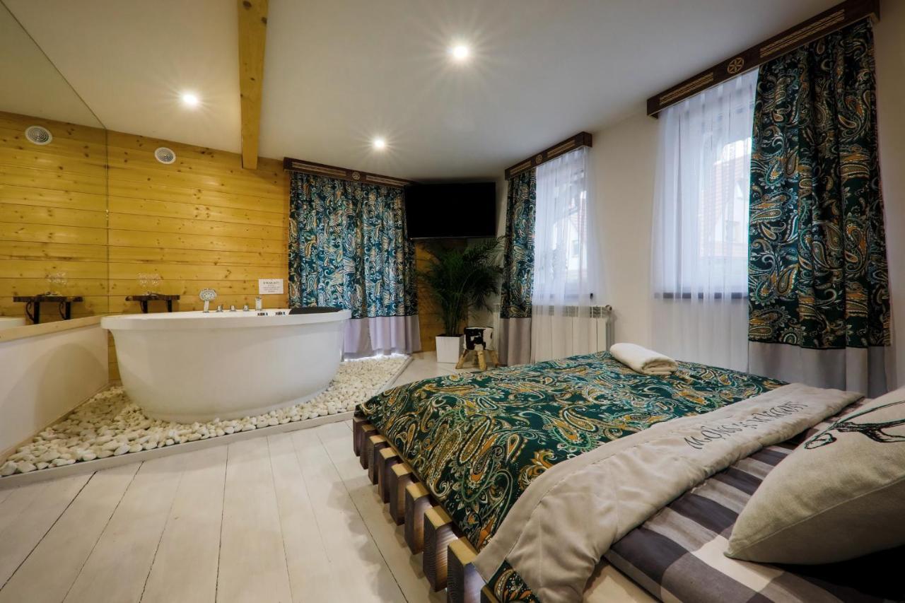 Goralska Villa Apartamenty Z Jacuzzi & Home Spa & Zakopane Poronin Eksteriør bilde